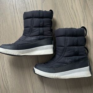 SOREL Waterproof Puffer Boots